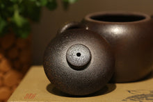 Load image into Gallery viewer, Wood Fired Julunzhu 巨轮珠 Yixing Teapot, Dicaoqing clay, 130ml