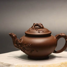Load image into Gallery viewer, 范爱娟作品-全手工报春四号井底槽青 Fully Handmade Dicaoqing Primrose Yixing Teapot by Fan Aijuan, 250ml