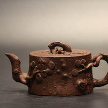 Load image into Gallery viewer, 范爱娟作品-全手工松段四号井底槽青 Fully Handmade Dicaoqing Pine Tree Trunk Yixing Teapot by Fan Aijuan, 300ml