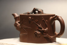 Load image into Gallery viewer, 范爱娟作品-全手工岁寒三友四号井底槽青 Fully Handmade Dicaoqing Three Cold Weather Friends Yixing Teapot by Fan Aijuan, 330ml