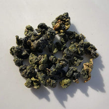 Load image into Gallery viewer, Lishan High Mountain Oolong Tea, 梨山高山茶, Spring 2020