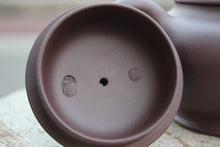 Load image into Gallery viewer, Dicaoqing 底槽青 Duozhi Yixing Teapot, 300ml