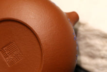 Load image into Gallery viewer, Zhuni Dahongpao 朱泥大红袍 Xishi Yixing Teapot with Diancai Painting, 100ml