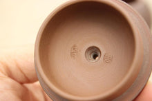 Load image into Gallery viewer, 110ml Little Mulan Nixing Teapot by Zhou Yujiao