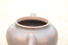 Load image into Gallery viewer, 110ml Tall Fanggu Nixing Teapot, 坭兴高仿古壶, by Zhou Yujiao