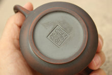 Load image into Gallery viewer, 95ml Zizhong Nixing Teapot by Zhou Yujiao