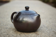 Load image into Gallery viewer, Wood Fired Dicaoqing 底槽青 Xishi Yixing Teapot, 185ml