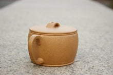 Load image into Gallery viewer, Lengjinhuang 冷金黄 Duanni Hanwa Yixing Teapot, 130ml