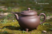 Load image into Gallery viewer, TianQingNi Ruyi Three Leg Yixing Teapot 天青泥如意三足壶 300ml