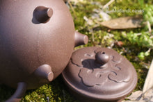 Load image into Gallery viewer, TianQingNi Ruyi Three Leg Yixing Teapot 天青泥如意三足壶 300ml