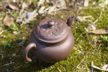 Load image into Gallery viewer, TianQingNi Ruyi Three Leg Yixing Teapot 天青泥如意三足壶 300ml