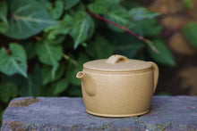 Load image into Gallery viewer, Benshan Lüni Hanwa Yixing Teapot 本山绿泥汉瓦 125ml