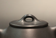 Load image into Gallery viewer, Heini (Wuhui Dicaoqing) Shipiao Yixing Teapot, 焐灰底槽青壶,220ml