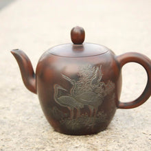 Load image into Gallery viewer, 250ml Meirenjian Nixing Teapot with Carvings of Cranes by Li Changquan