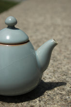 Load image into Gallery viewer, Dragon Egg Ruyao Teapot 180ml