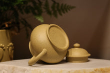 Load image into Gallery viewer, Zhima lüni Panhu Yixing Teapot, 芝麻绿泥潘壶, 110ml