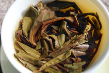 Load image into Gallery viewer, 2020 Spring Ancient Raw Pu'er Tea by Azure Spring of Taiwan, Sample Pack of 3 Varieties, 75g Total