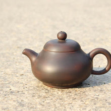 Load image into Gallery viewer, 95ml Junle Nixing Teapot 坭兴君乐壶 by Wu Sheng Sheng