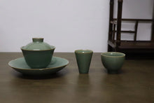 Load image into Gallery viewer, 125ml Celadon Porcelain Gaiwan from Jingdezhen