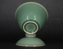 Load image into Gallery viewer, 125ml Celadon Porcelain Gaiwan from Jingdezhen