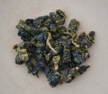 Load image into Gallery viewer, Spring and Winter Harvest High Mountain Tea Sample Pack, 8 samples, 80g total