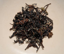 Load image into Gallery viewer, Ultimate Taiwanese Oolong Sample Pack of 8 varieties, 80g total