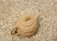 Load image into Gallery viewer, Fully Handmade Benshan Lüni Gongchun Yixing Teapot by Gong Jiachun 龚家春, 全手工本山绿泥供春壶, 200ml  No.2
