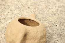 Load image into Gallery viewer, Fully Handmade Benshan Lüni Gongchun Yixing Teapot by Gong Jiachun 龚家春, 全手工本山绿泥供春壶, 200ml  No.2