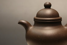 Load image into Gallery viewer, TianQingNi Duoqiu Yixing Teapot, 天青泥掇球壶, 210ml