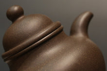 Load image into Gallery viewer, TianQingNi Duoqiu Yixing Teapot, 天青泥掇球壶, 210ml