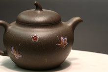 Load image into Gallery viewer, Qinghuini Yixing Teapot with Diancai Painting, 点彩青灰泥茄段, 170ml
