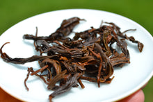 Load image into Gallery viewer, Taiwan RiYueTan Sun Moon Lake Black tea 2025