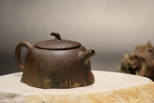 Load image into Gallery viewer, Wood Fired Lao Duanni Lianjing Yixing Teapot 柴烧老段泥莲镜壶 no.2, 160ml