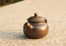 Load image into Gallery viewer, Wood Fired Panhu Nixing Teapot, 柴烧坭兴潘壶, no.3, 90ml