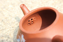 Load image into Gallery viewer, Zhuni Meng Chen Small Yixing Teapot with Diancai Flowers and Butterfly, 点彩朱泥孟臣小品, 120ml