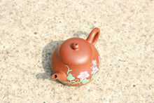 Load image into Gallery viewer, Zhuni Meng Chen Small Yixing Teapot with Diancai Flowers and Butterfly, 点彩朱泥孟臣小品, 120ml