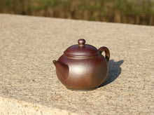 Load image into Gallery viewer, Wood Fired Small Shuiping Yixing Teapot, Dicaoqing clay, 柴烧底槽青小水平壶, 80ml