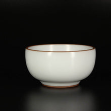 Load image into Gallery viewer, 130ml Big Moon White Ruyao Teacup, 月白汝窑茶杯