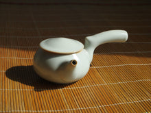 Load image into Gallery viewer, 160ml Ruyao Kind Kyusu Side Handle Teapot 仿古汝窑天青侧把壶