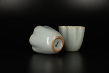 Load image into Gallery viewer, Pair of Matching 65ml Tall Six Lobed Ruyao Sky Blue Teacups, 天青汝窑茶杯