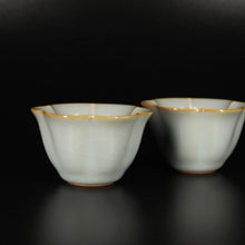 Load image into Gallery viewer, Pair of Matching 30ml Six Lobed Ruyao Sky Blue Teacups, 天青汝窑茶杯