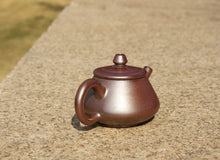 Load image into Gallery viewer, Wood Fired Shipiao Nixing Teapot, 柴烧坭兴石瓢壶, 90ml