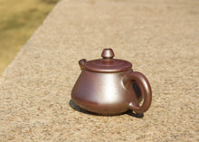 Load image into Gallery viewer, Wood Fired Shipiao Nixing Teapot, 柴烧坭兴石瓢壶, 90ml