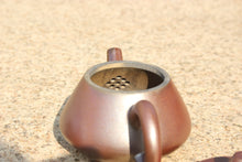Load image into Gallery viewer, Wood Fired Shipiao Nixing Teapot, 柴烧坭兴石瓢壶, 90ml
