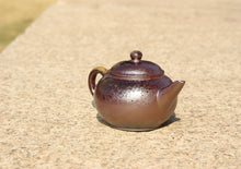 Load image into Gallery viewer, Wood Fired Small Shuiping Yixing Teapot, Dicaoqing clay, 柴烧底槽青小水平壶, 80ml