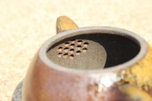 Load image into Gallery viewer, Wood Fired Qinquan Yixing Teapot, Benshan Zini clay, 柴烧本山紫泥秦权壶, 200ml