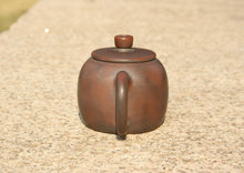 Load image into Gallery viewer, 105ml Shilan Nixing Teapot 坭兴石兰壶 by Zhou Yujiao