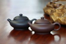 Load image into Gallery viewer, Heini (Wuhui Dicaoqing) Dicaoqing Aipan Yixing Teapot, 焐灰底槽青矮潘壶, 150ml