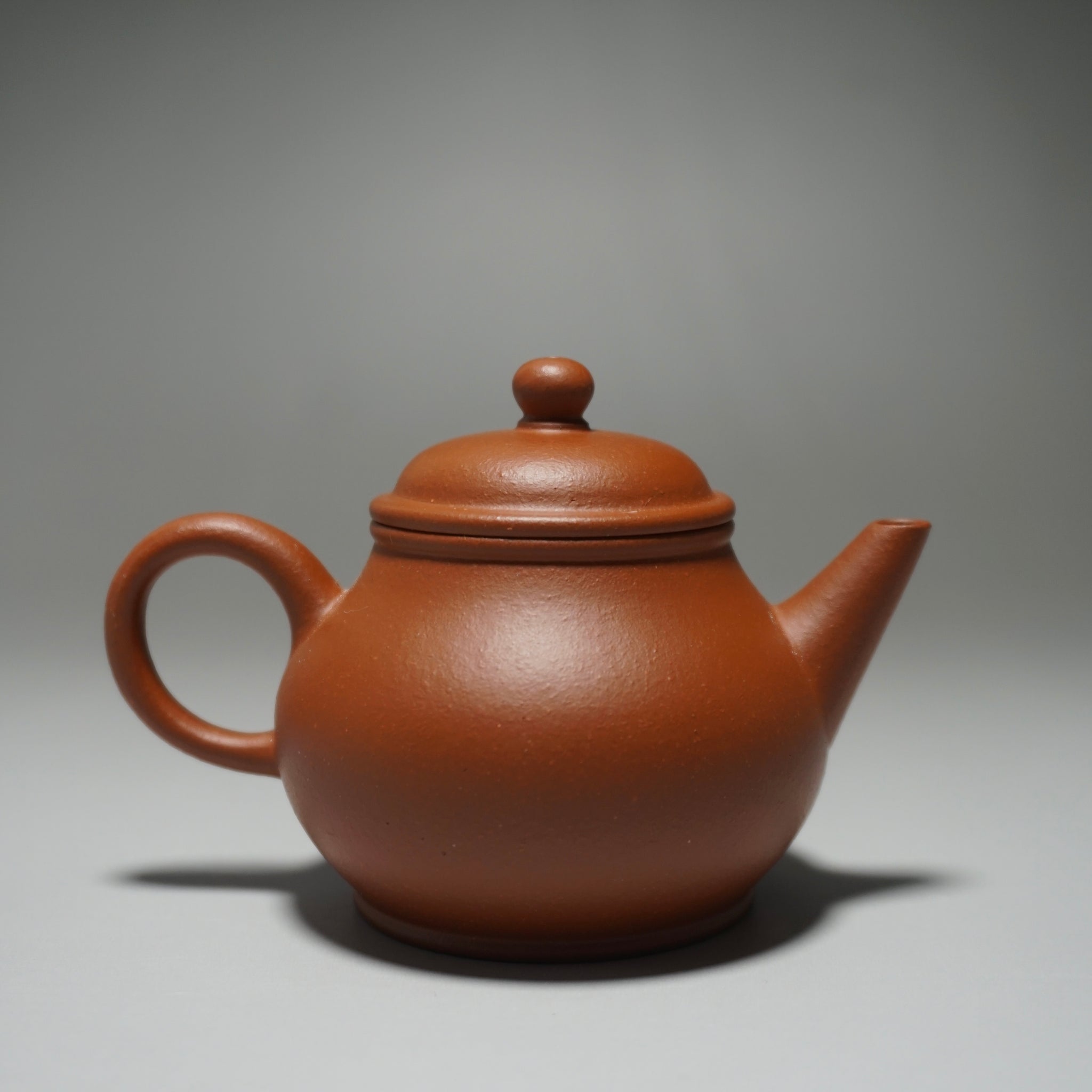 Zhuni Little Bale Shuiping Yixing Teapot 朱泥芭乐水平 100ml
