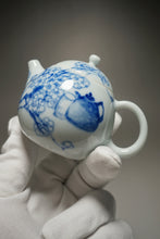 Load image into Gallery viewer, Qinghua Teapot Jingdezhen Fine Porcelain Teapot by KuangShi 耕隐艺品匡石手绘龙蛋壶 100ml
